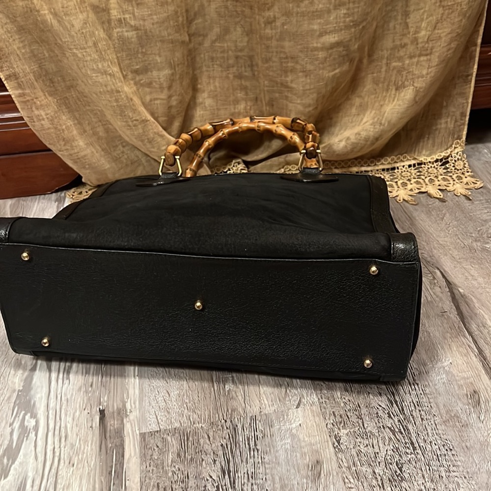 SOLD-SOLD.  Vintage Pre loved Gucci Suede with leather  ( bamboo) - Picture 6 of 17